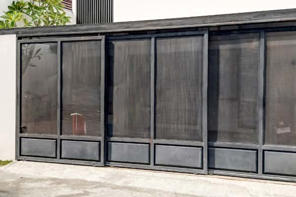 Sliding Screen Door Installation